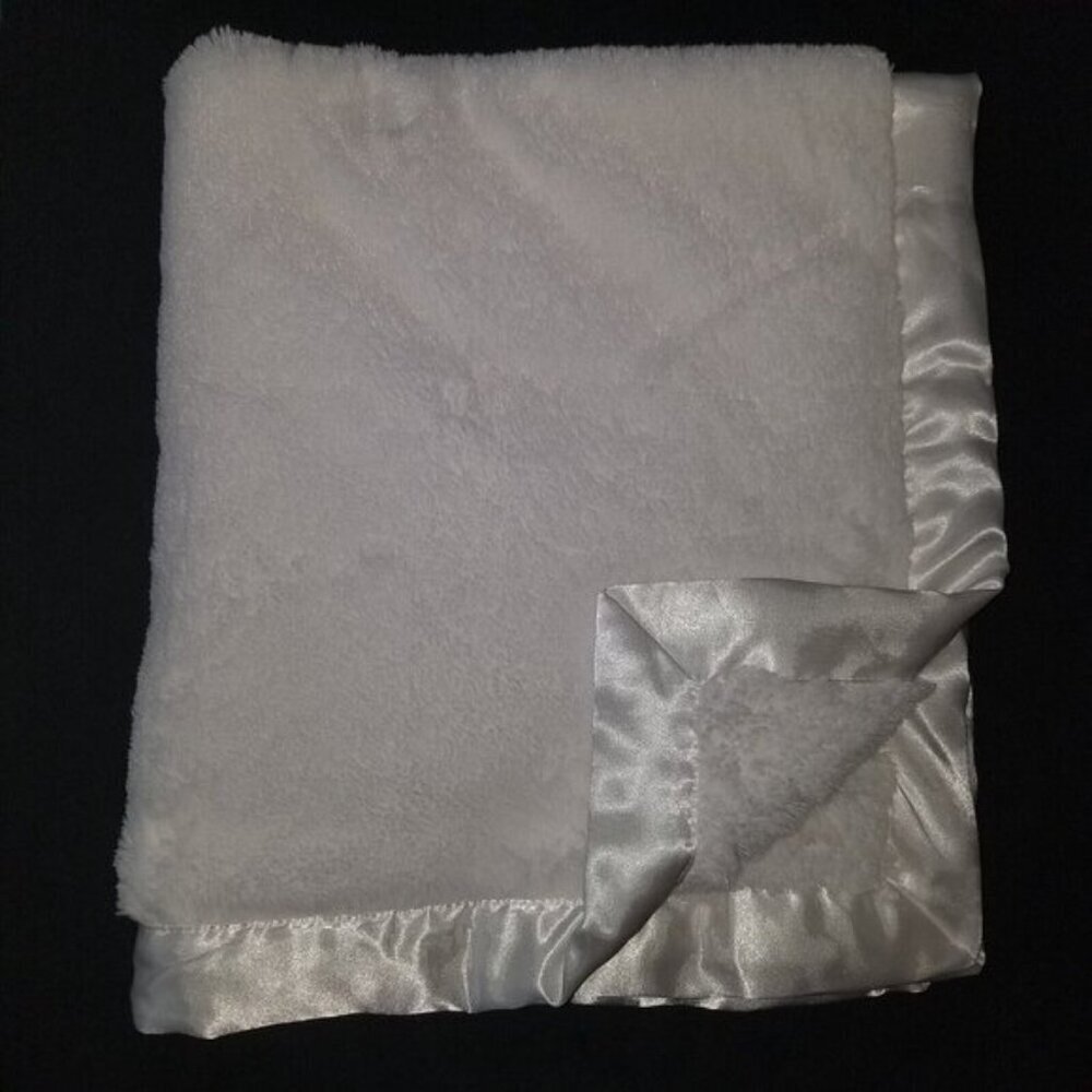 Mud Pie Solid White Baby Blanket Lovey SOFT Fleece Satin Trim 30" x 35"